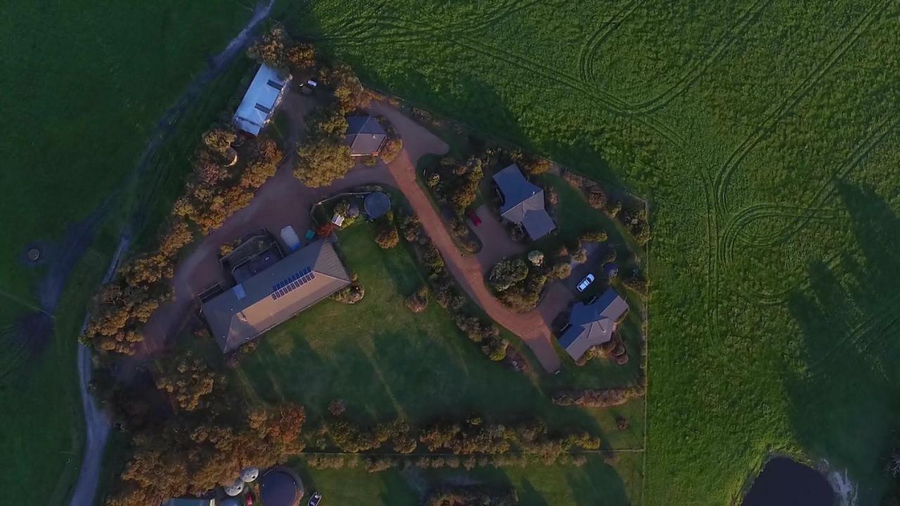 Limosa Rise Panzió Yanakie Kültér fotó